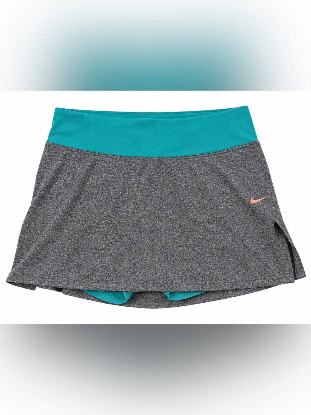 Nike Women's Grey Heather athletic skirt with Teal Waistband